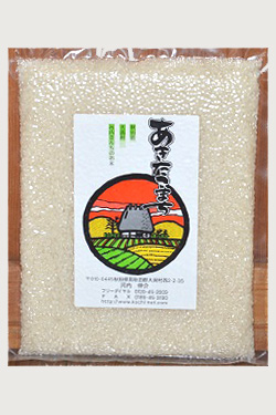 あきたこまち(白米)
3合パック 450円